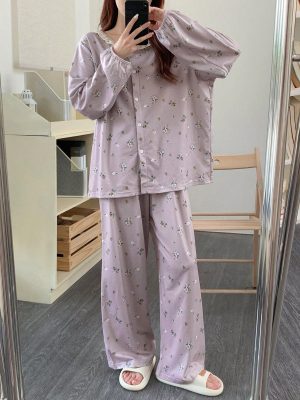 Quần áo ngủ mùa đông cho nữ